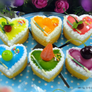 Сквиш «Пирожное сердце» 7003-0145 оптом